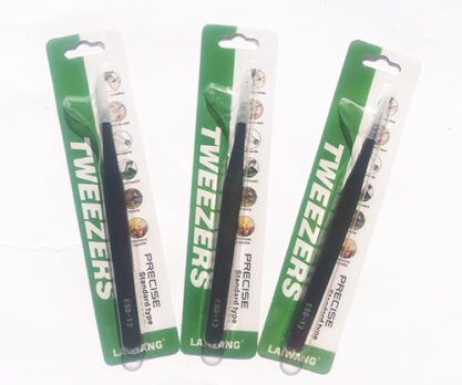 פינצטה לסידור קישוטי עוגה