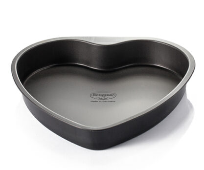 תבנית אפייה לב